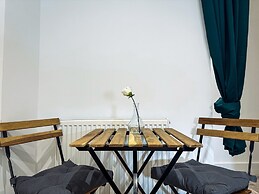 Maidstone-towncenter-wifi-2br-parking-cityviews