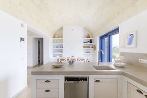 Casa Blue con Piscina by Wonderful Italy