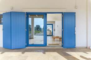 Casa Blue con Piscina by Wonderful Italy