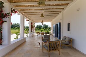 Casa Blue con Piscina by Wonderful Italy