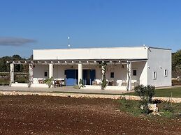 Casa Blue con Piscina by Wonderful Italy