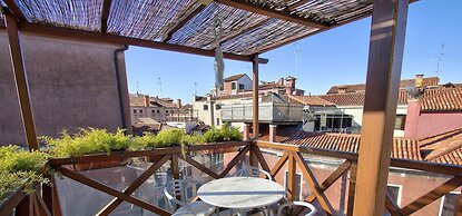 MOORS private terrace San-Marco