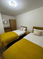 Stunning 3-bed House in Manchester