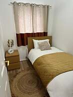 Stunning 3-bed House in Manchester