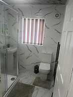 Stunning 3-bed House in Manchester