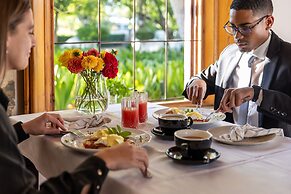 Lemoenkloof Boutique Hotel