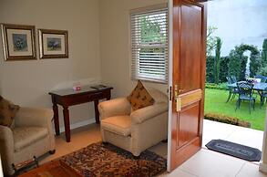 Lemoenkloof Boutique Hotel