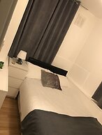 Charming 3-bed Flat in London