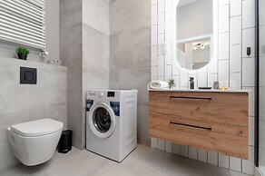 Cosy Apartment With Balcony by Renters