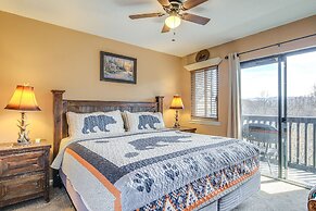 4 Mi to Natl Park: Mountain-view Condo w/ Balcony