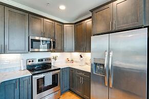 Modern Nashville Condo: Walk to Local Breweries!