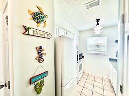 Island Cottage 1 Bedroom Townhouse by RedAwning