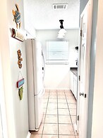 Island Cottage 1 Bedroom Townhouse by RedAwning