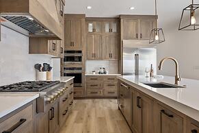 Harvest Haven 9 Bedroom Home