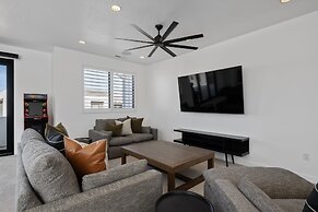 Harvest Haven 9 Bedroom Home