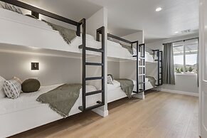 Mermaid Lagoon 4 Bedroom Townhouse