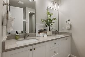 Mermaid Lagoon 4 Bedroom Townhouse