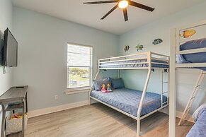 Port Bolivar Beach House w/ Oceanfront Views!