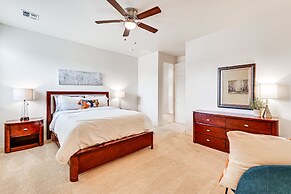 Flagstaff Townhome w/ Patio: 4 Mi to Downtown!