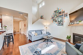 Flagstaff Townhome w/ Patio: 4 Mi to Downtown!