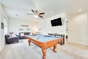 Flagstaff Townhome w/ Patio: 4 Mi to Downtown!