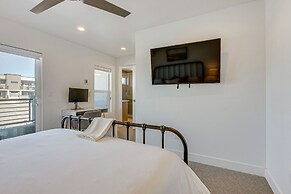 St George Home w/ Patio - 8 Mi to Snow Canyon!