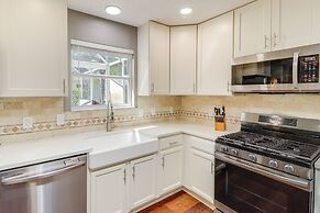 Renovated Home in The Villages w/ Lanai, Golf Cart