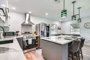 Updated Punta Gorda Home ~ 1 Mi to Laishley Park!