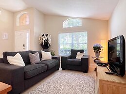 Great Privacy By Pool- Pool Home With Game Room 4 Bedroom Home by RedA