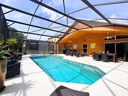 Great Privacy By Pool- Pool Home With Game Room 4 Bedroom Home by RedA