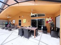 Great Privacy By Pool- Pool Home With Game Room 4 Bedroom Home by RedA