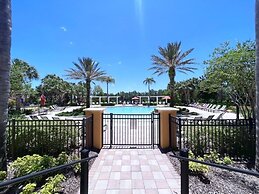 Great Privacy By Pool- Pool Home With Game Room 4 Bedroom Home by RedA