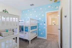 Beautiful 5 Bed Family Home With Game Room 5 Bedroom Home by RedAwning