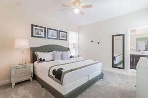 Beautiful 5 Bed Family Home With Game Room 5 Bedroom Home by RedAwning