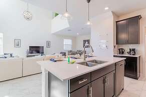 Beautiful 5 Bed Family Home With Game Room 5 Bedroom Home by RedAwning