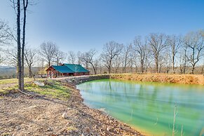 Expansive Mountain Home Rental w/ Yard & Fire Pit!