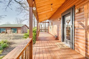 Expansive Mountain Home Rental w/ Yard & Fire Pit!