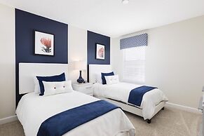 Refreshing 6 Bed Pool Home With Game Room Pool/spa 6 Bedroom Condo by 