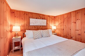 Inviting Alton Bay Home Near Lake Winnipesaukee!