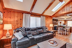 Inviting Alton Bay Home Near Lake Winnipesaukee!