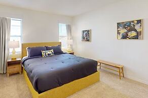 Beautiful 5 Bed Pool Home With Game Room 5 Bedroom Home by RedAwning