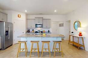 Beautiful 5 Bed Pool Home With Game Room 5 Bedroom Home by RedAwning