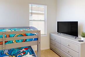 Beautiful 5 Bed Pool Home With Game Room 5 Bedroom Home by RedAwning