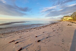 Near State Parks: Carrabelle Home w/ Beach Access!
