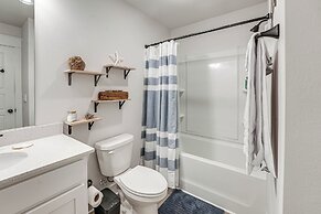 Near State Parks: Carrabelle Home w/ Beach Access!