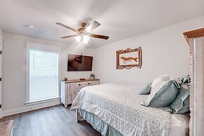 Near State Parks: Carrabelle Home w/ Beach Access!