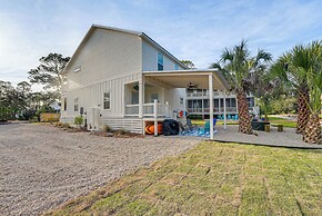 Near State Parks: Carrabelle Home w/ Beach Access!