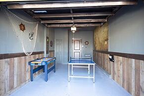 Family Fun 5 Bed Pool Home With Game Room 5 Bedroom Home by RedAwning