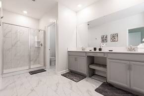 Family Fun 5 Bed Pool Home With Game Room 5 Bedroom Home by RedAwning