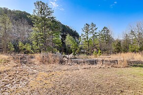 Serene Guion Cabin < 1 Mi to the White River!